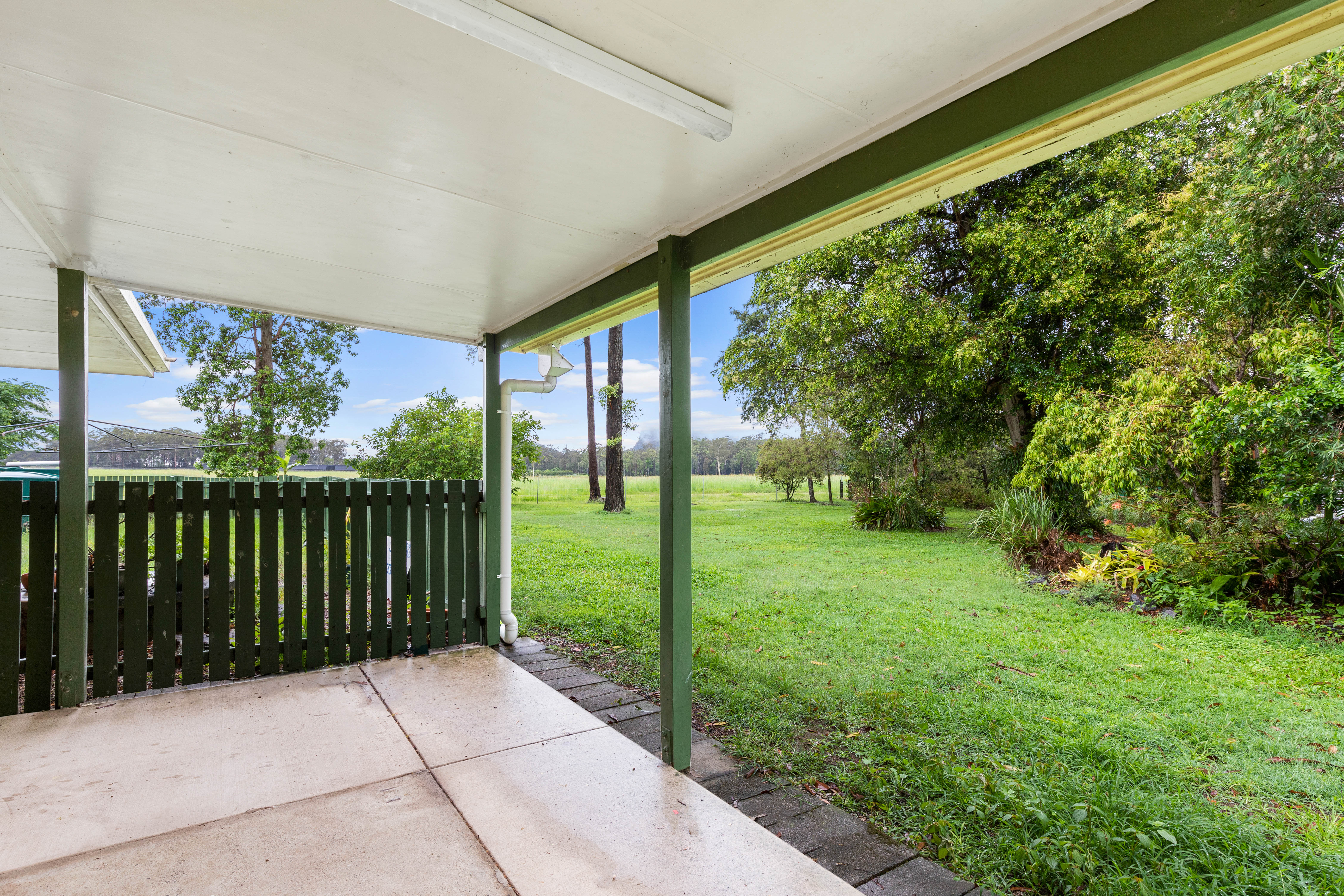 1970 Old Gympie Road, GLASS HOUSE MOUNTAINS  QLD  4518